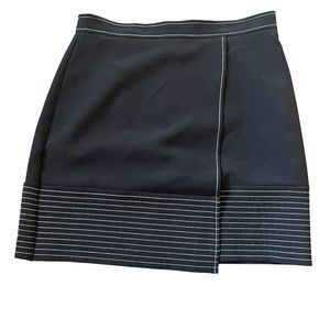 Vince Cavuto skirt size 6